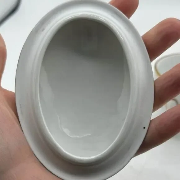 Trinket Jewelry Box Vintage Footed Floral Flowers East Germany - Picture 8 of 8